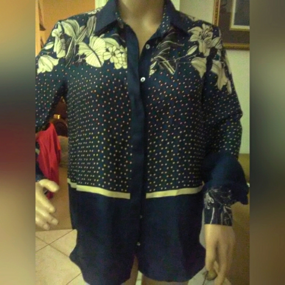 BNWOT BUTTON DOWN BLOUSE BY ZARA BASICS SZ.S FLORAL BLUE/BLACK CREAM SUPER SOFT